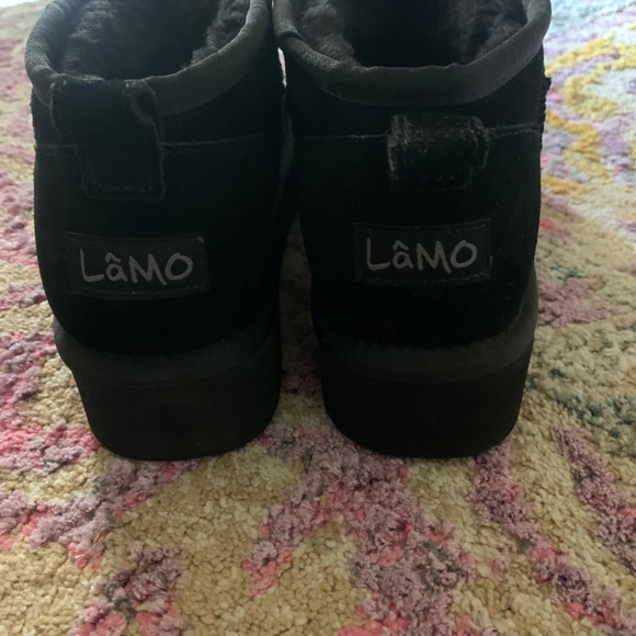 Lamo, ankle boot with faux fur and small platform, black, womens 9 - Picture 4 of 6